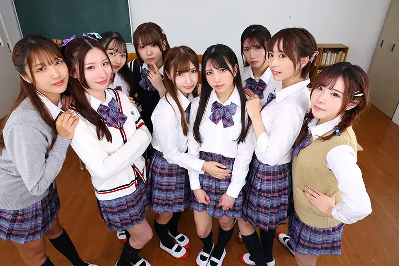【VR】【8K VR】3年H組ハーレム美少女祭り！ 全員と生中出し放題SP学園祭！ 画像2