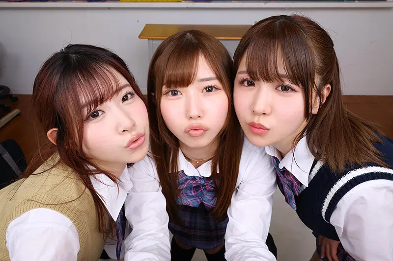 【VR】【8K VR】3年H組ハーレム美少女祭り！ 全員と生中出し放題SP学園祭！ 画像3